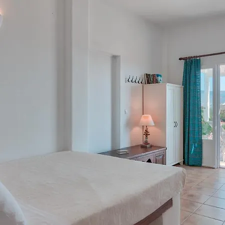 אנטיפארוס Glaros Studios Apartments מראה חיצוני תמונה