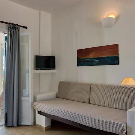 אנטיפארוס Glaros Studios Apartments מראה חיצוני תמונה