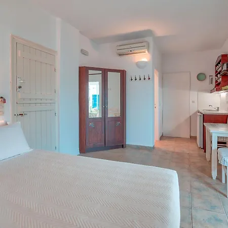 אנטיפארוס Glaros Studios Apartments מראה חיצוני תמונה